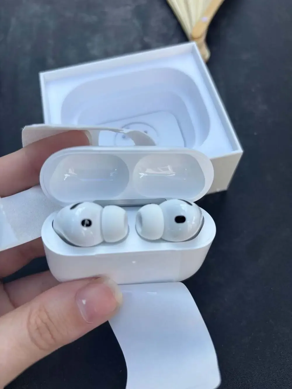 Apple comes also still